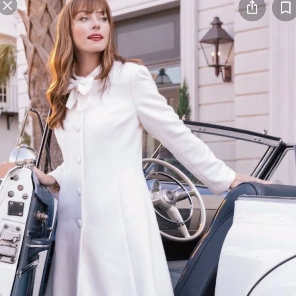 GAL MEETS GLAM “GRACE” WINTER WHITE COAT XL.